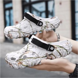 Summer Men's Sandals New Home Garden Shoes Comfortable and Lightweight Men Slippers Non-Slip Soft Bottom Flip Flop Sandals