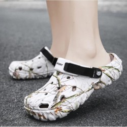 Summer Men's Sandals New Home Garden Shoes Comfortable and Lightweight Men Slippers Non-Slip Soft Bottom Flip Flop Sandals