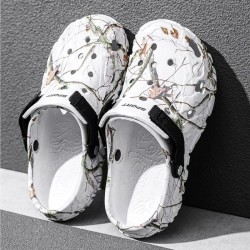 Summer Men's Sandals New Home Garden Shoes Comfortable and Lightweight Men Slippers Non-Slip Soft Bottom Flip Flop Sandals