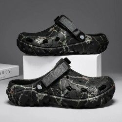 Summer Men's Sandals New Home Garden Shoes Comfortable and Lightweight Men Slippers Non-Slip Soft Bottom Flip Flop Sandals